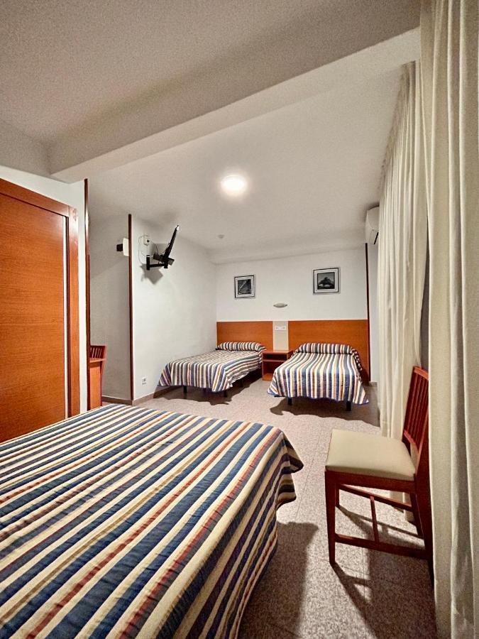 Pension La Orozca Бенидорм Экстерьер фото