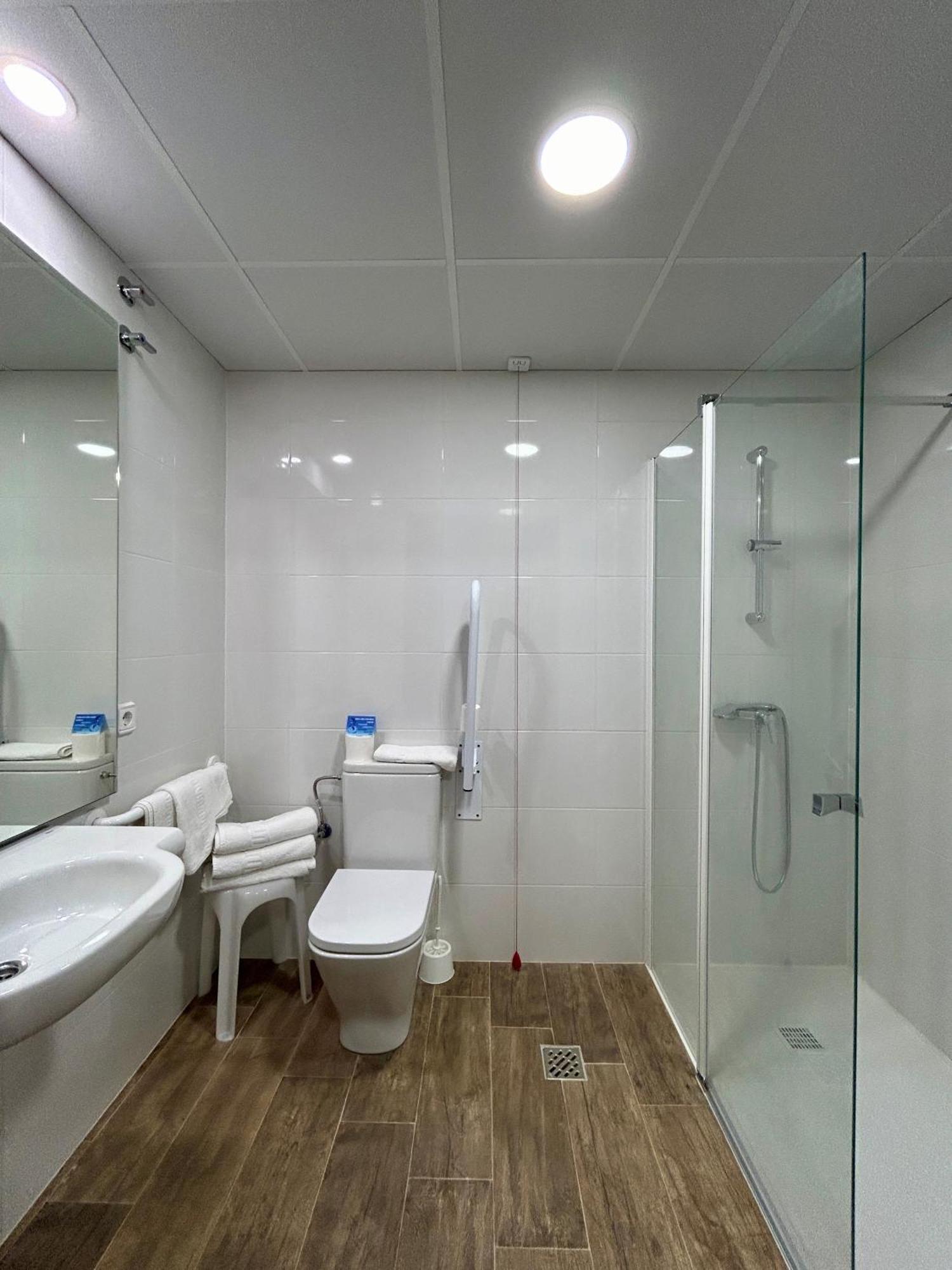 Pension La Orozca Бенидорм Экстерьер фото
