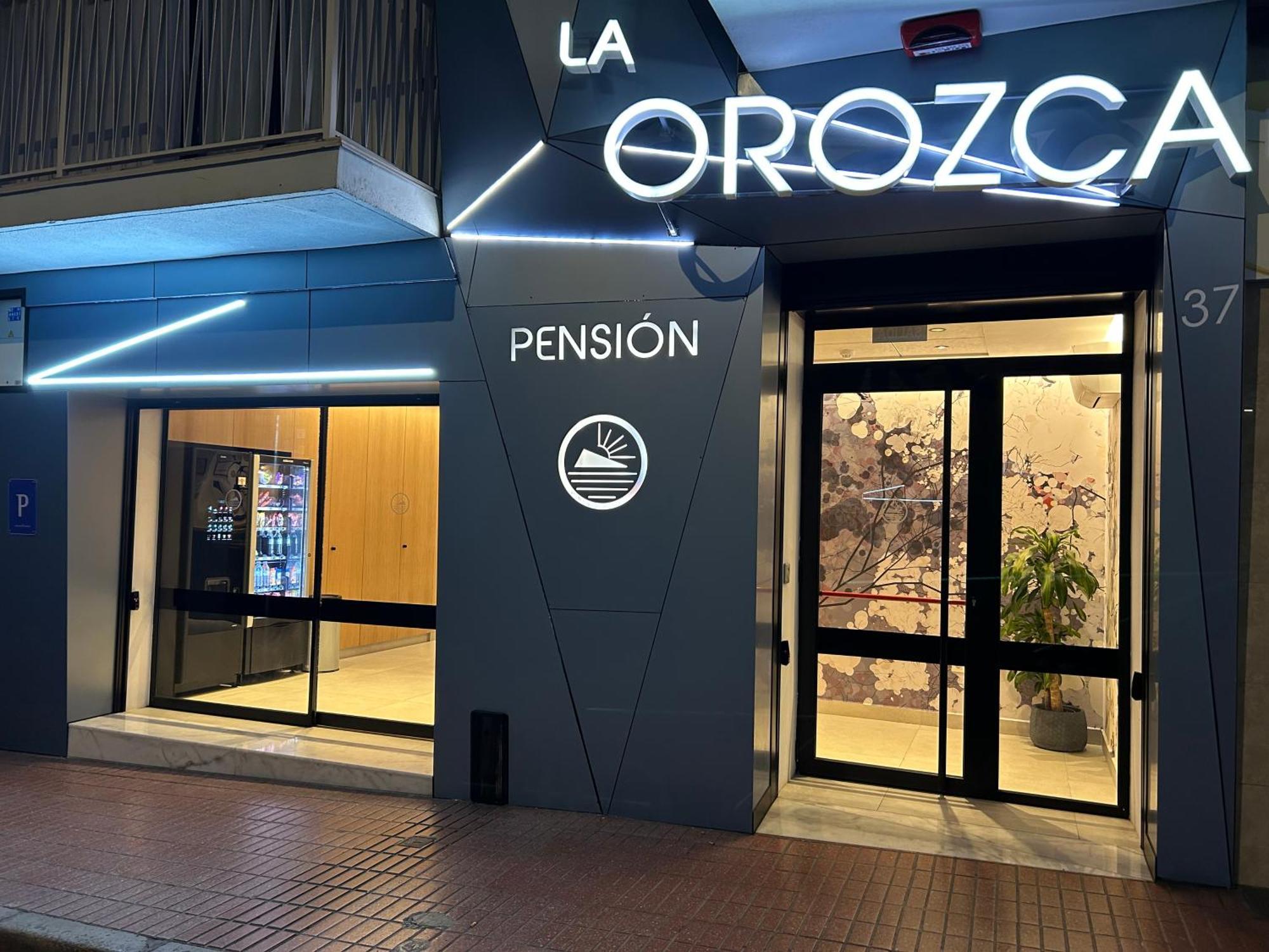 Pension La Orozca Бенидорм Экстерьер фото