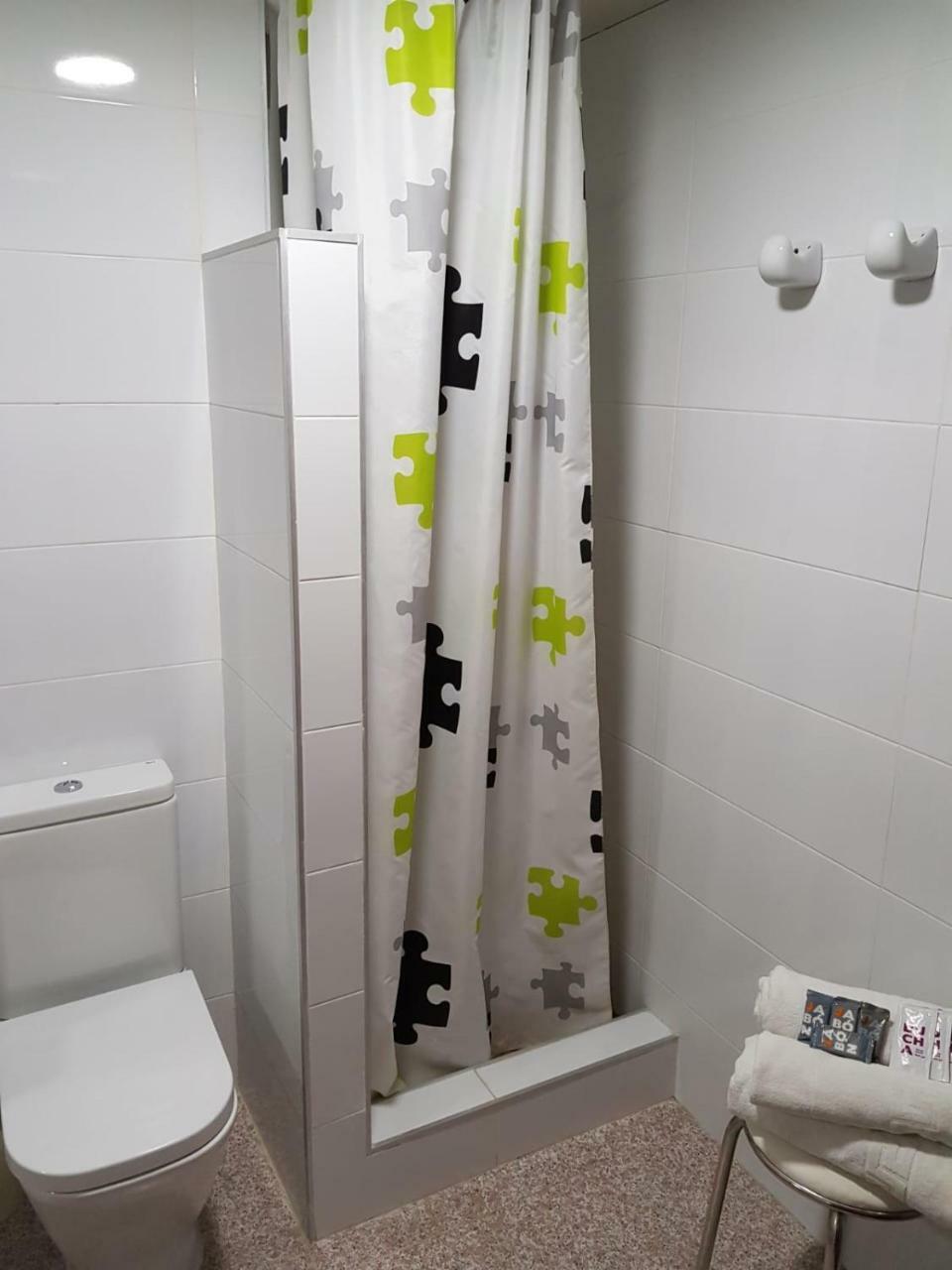 Pension La Orozca Бенидорм Экстерьер фото